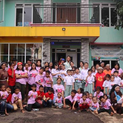 Kunjungan Kasih: Mengunjungi Panti Asuhan